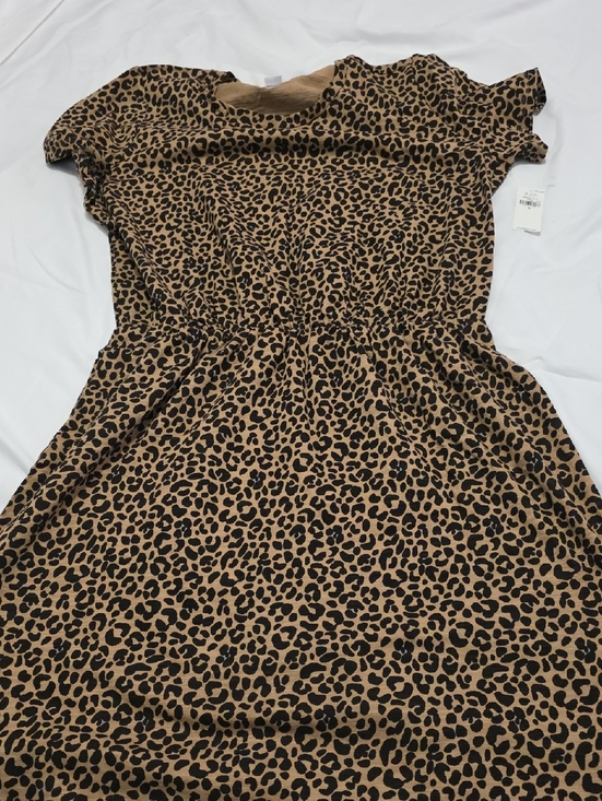 Old Navy Dresses & Skirts - Leopard Print Short Sleeve Waist-Defined Dress  Old Navy Size M